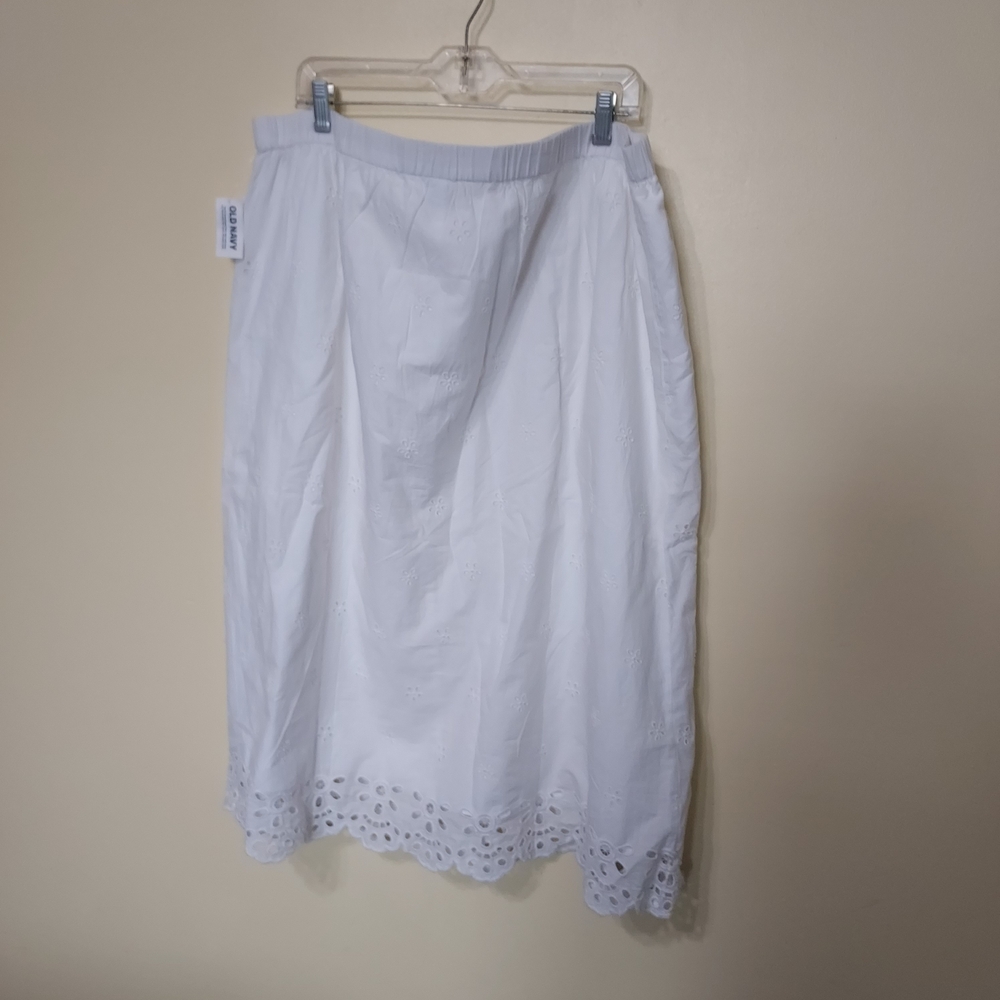 Old Navy Bright White Ebroidered Eyelet Midi Skirt XXL Beach Spring Resort Vacay